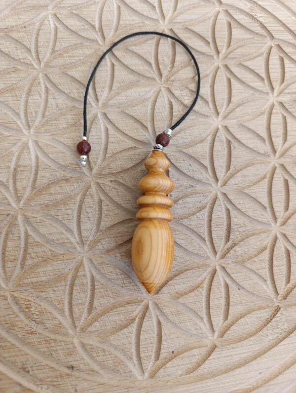 Pendule en Bois d'If fabrication Artisanale