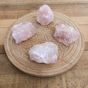 Quartz Rose ± 565 gr pierre brute